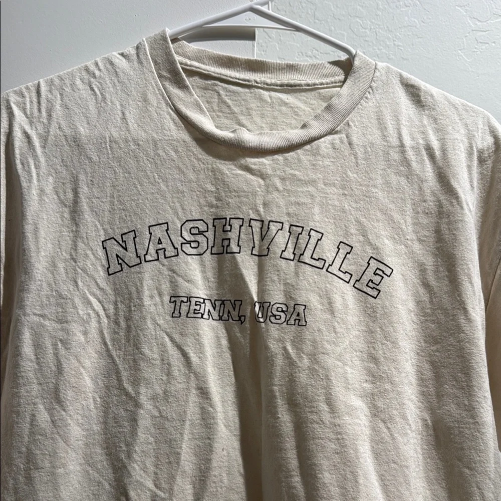 Nashville Graphic Cream T-Shirt